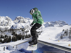 Spaß für Snowboarder im Skigebiet Pinzolo