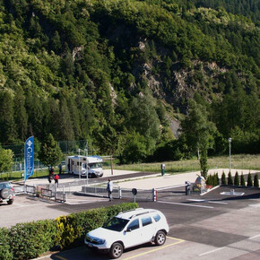 Area sosta camper - Camping Village Dolomiti