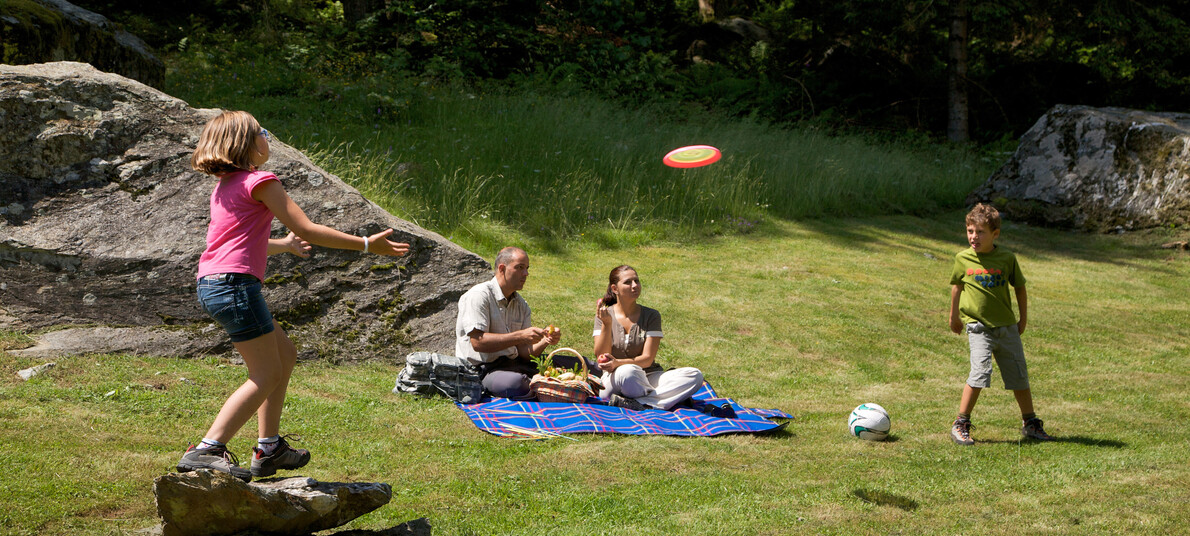 Frühlingsfrische Picknick-Ideen im Trentino