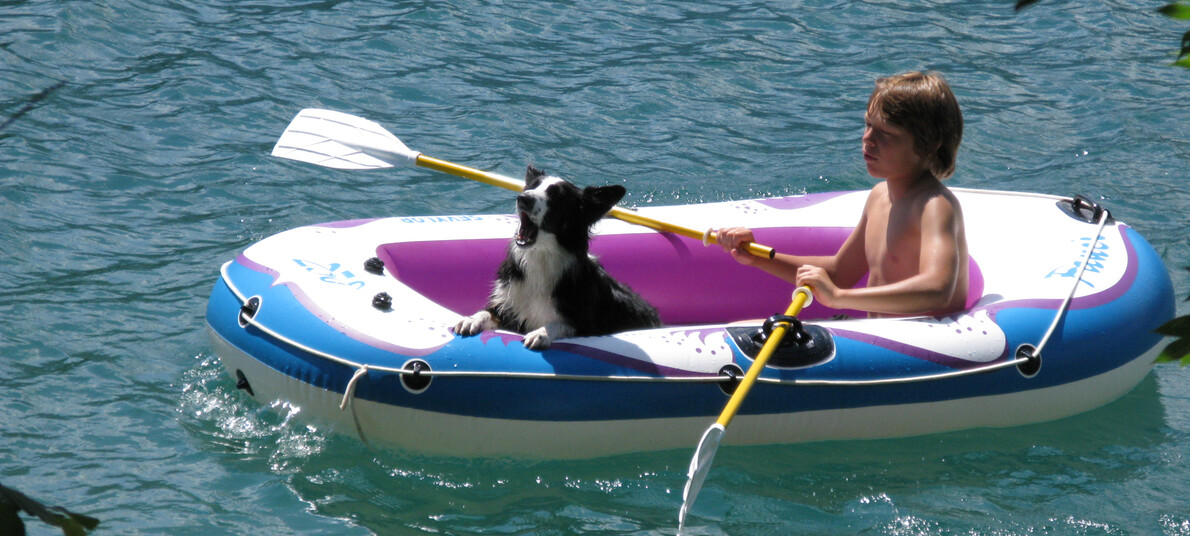 Gita con quattrozampe al lago d’Ampola