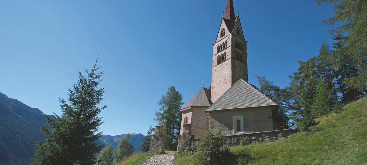 Vigo di Fassa: ruscelli e montagne per un giro con il cane