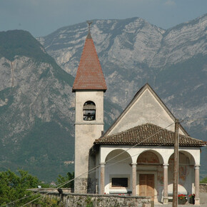 Chiesa Castelnuovo | © Foto Archivio Apt