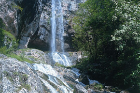 Tret Waterfall