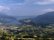 Caldonazzomeer Italie, in de buurt van Trento