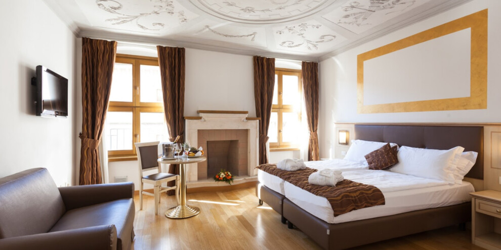 The Portici Hotel – Lake Garda