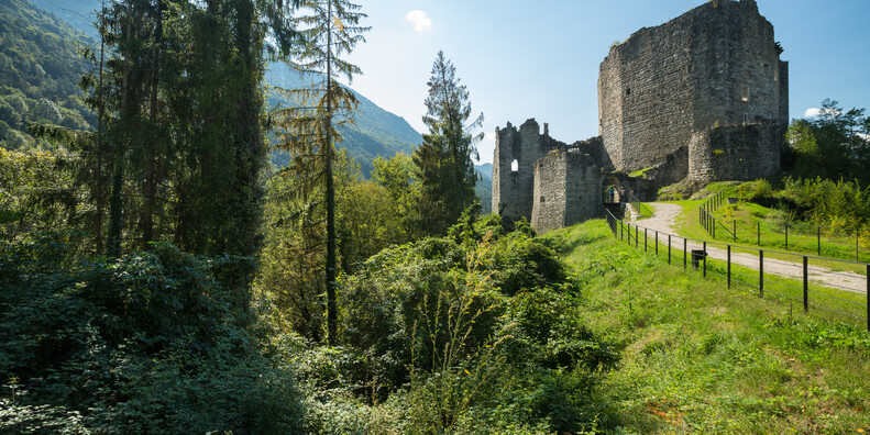 Castel Romano - Pieve di Bono - Valle del Chiese | © Foto Consorzio Turistico Valle del Chiese
