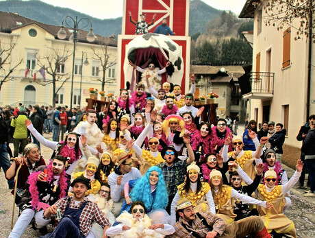 Gran Carnevale Tiarnese | © Foto Fototeca Federazione Pro Loco