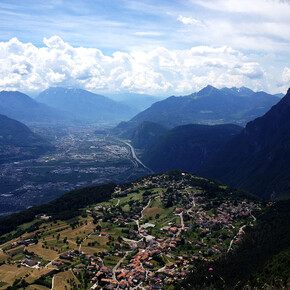 Panorama dalla Croce di Fai. | © APT Dolomiti di Brenta e Paganella