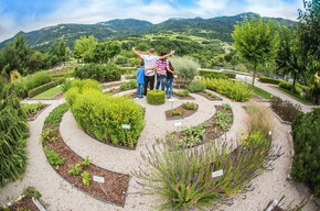 Walk in Brentonico with the stroller | © APT Rovereto Vallagarina Monte Baldo