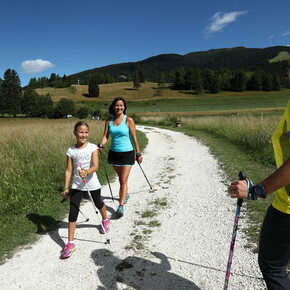 1 - Giro del Santuario e del biotopo di Ecken | © Azienda per il Turismo Alpe Cimbra