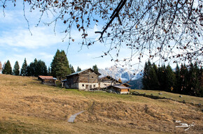 Clemp mountain huts and the Brenta Dolomites | © APT Madonna di Campiglio, Pinzolo, Val Rendena