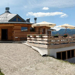 Escursione al Rifugio Baita Tonda | © Azienda per il Turismo Alpe Cimbra