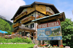 Escursione dal Rifugio Cereda al Passo del Palughet | © VisitTrentino