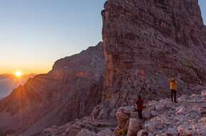 Sonnenaufgang an der Pedrotti-Hütte | © APT Dolomiti di Brenta e Paganella