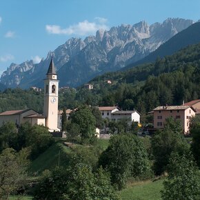 piccole dolomiti e parrocchia - vallarsa | © APT Rovereto Vallagarina Monte Baldo