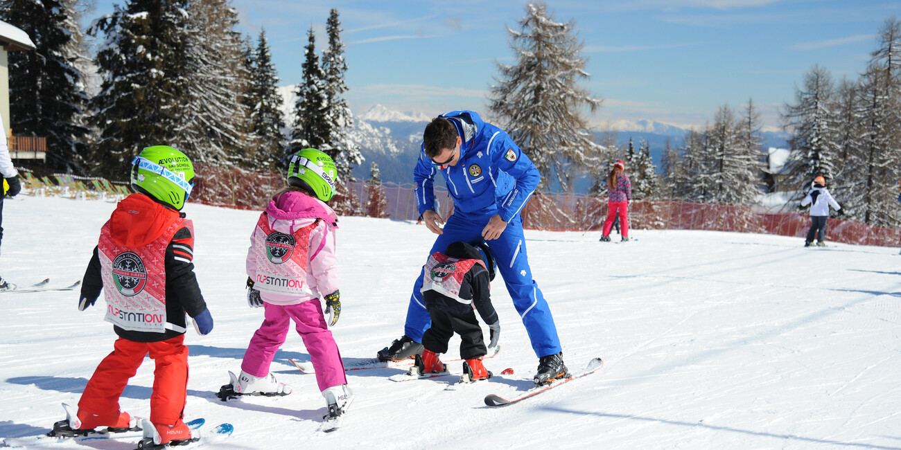 Scuola di Sci e Snowboard Folgarida Dimaro #2