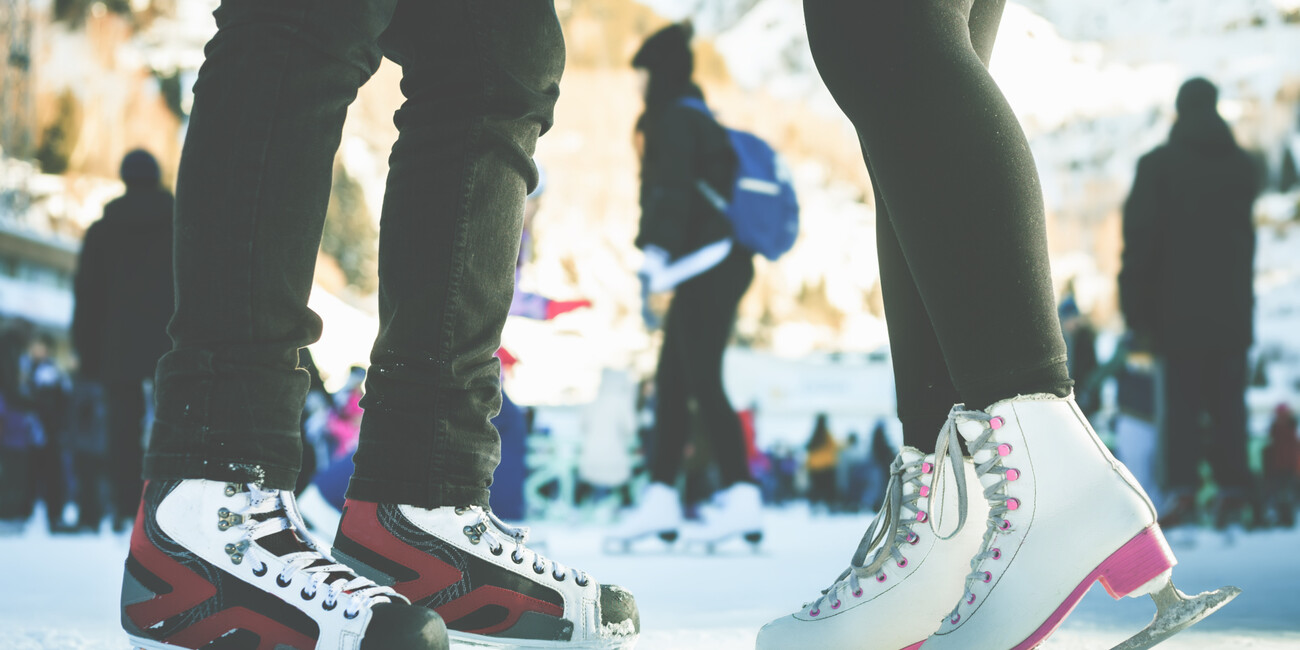 Pattinaggio su ghiaccio all’aperto - Centro sportivo comunale di Soraga #1