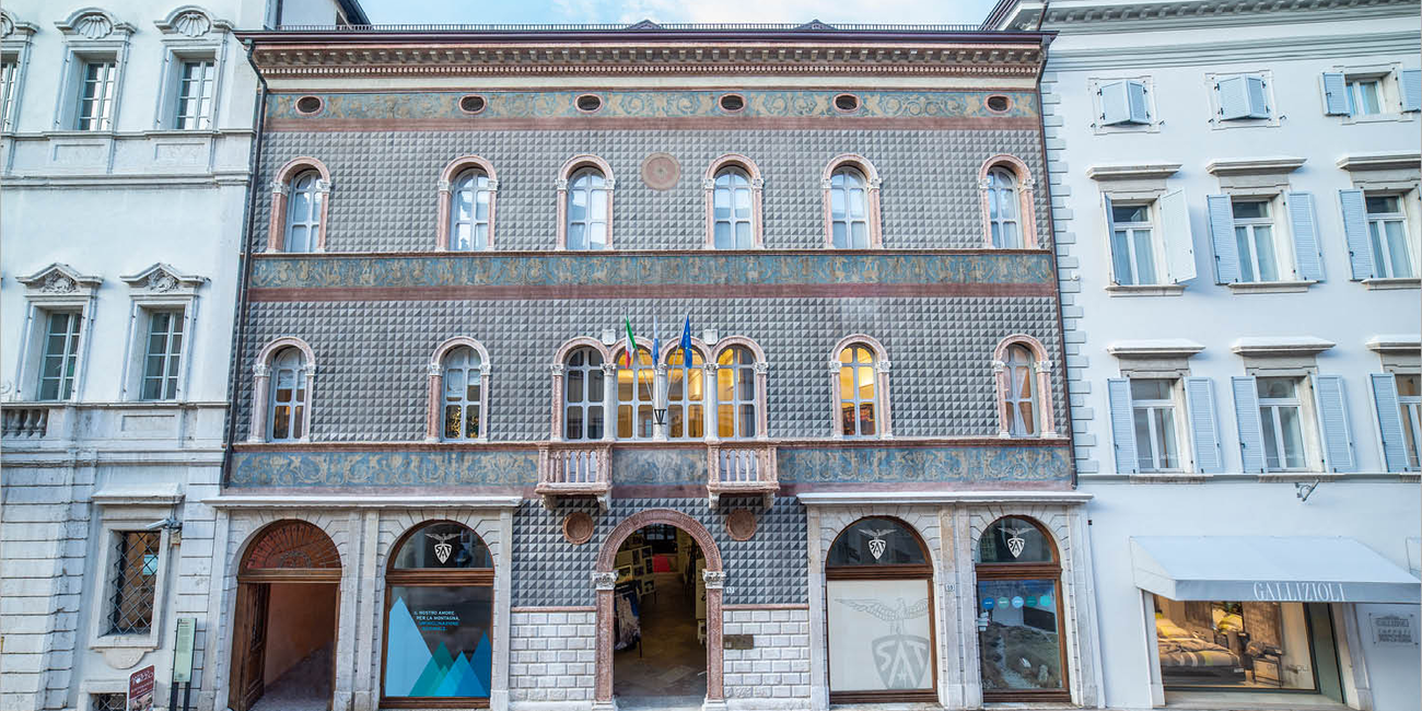 Mountain Library - SAT #1