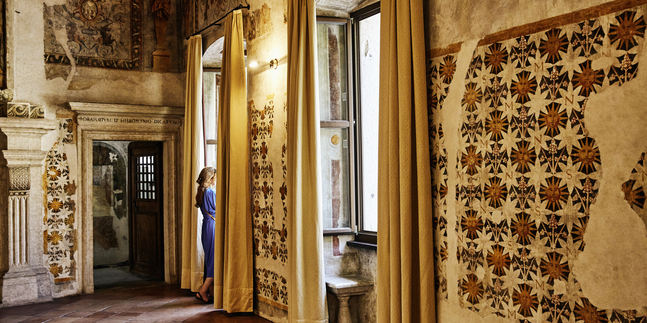 Palast Roccabruna #1