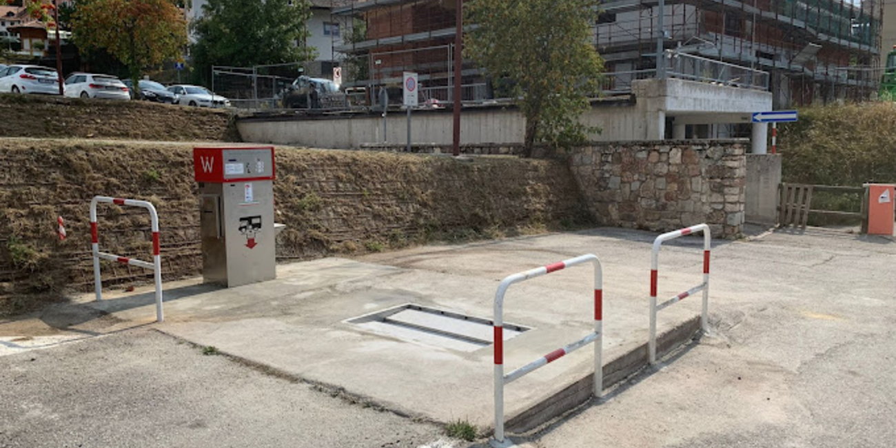 Piazzola di servizio ai Camper vicino ai Vigili del Fuoco #1