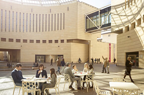 Vallagarina - Rovereto - Mart - Colazione della piazza del Mart