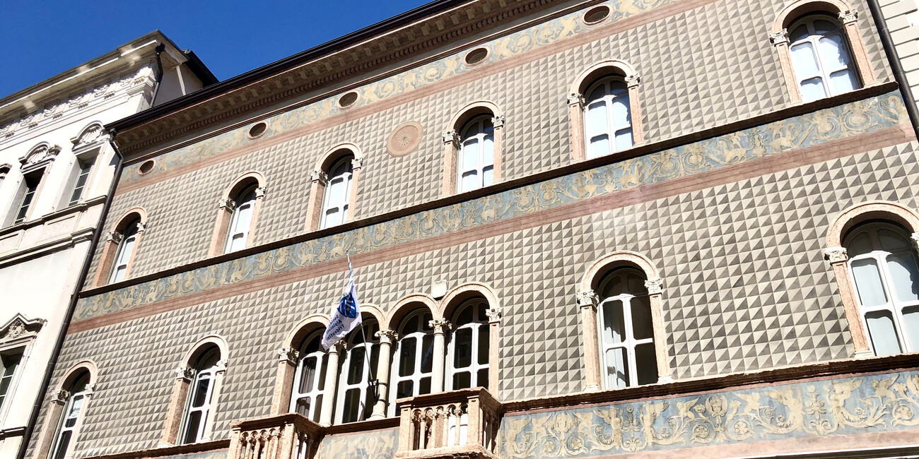 Mountain Library - SAT #5