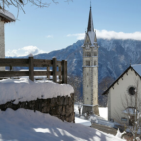 Kirchen, Einsiedeleien und Wallfahrtskirchen