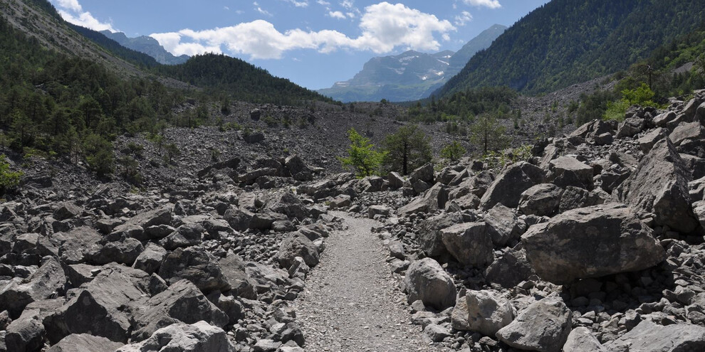 Über „Stock und Stein“ im Val di Tovel