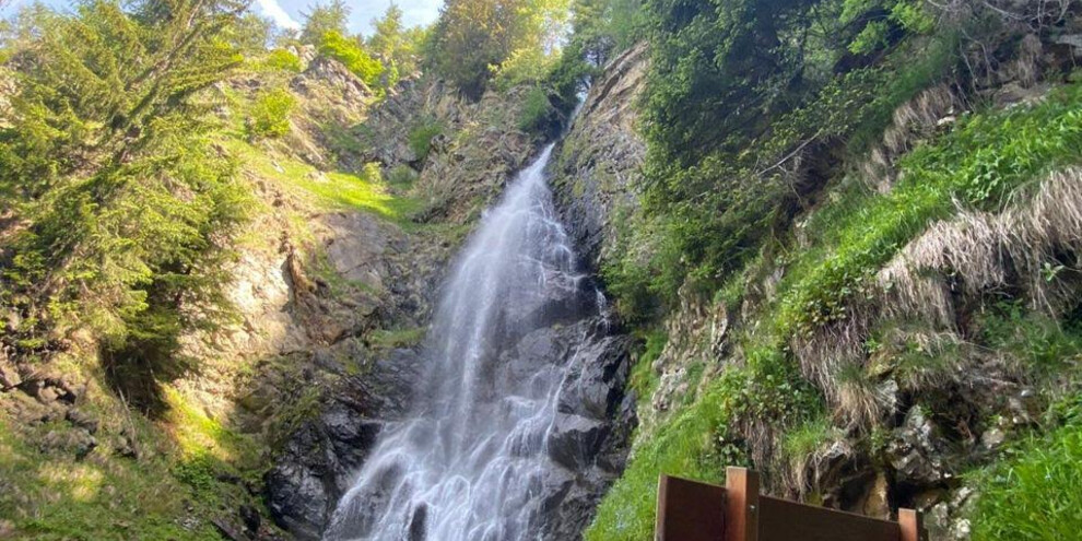 Piz del Pai Waterfall