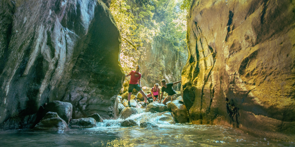 Říční trekking ve Vallagarině