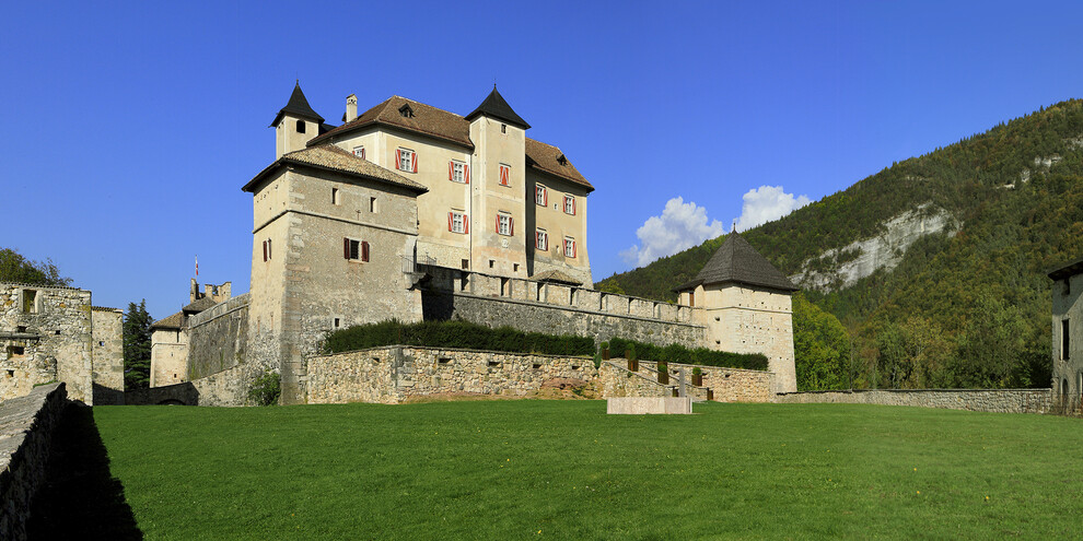 Val di Non - Castel Thun