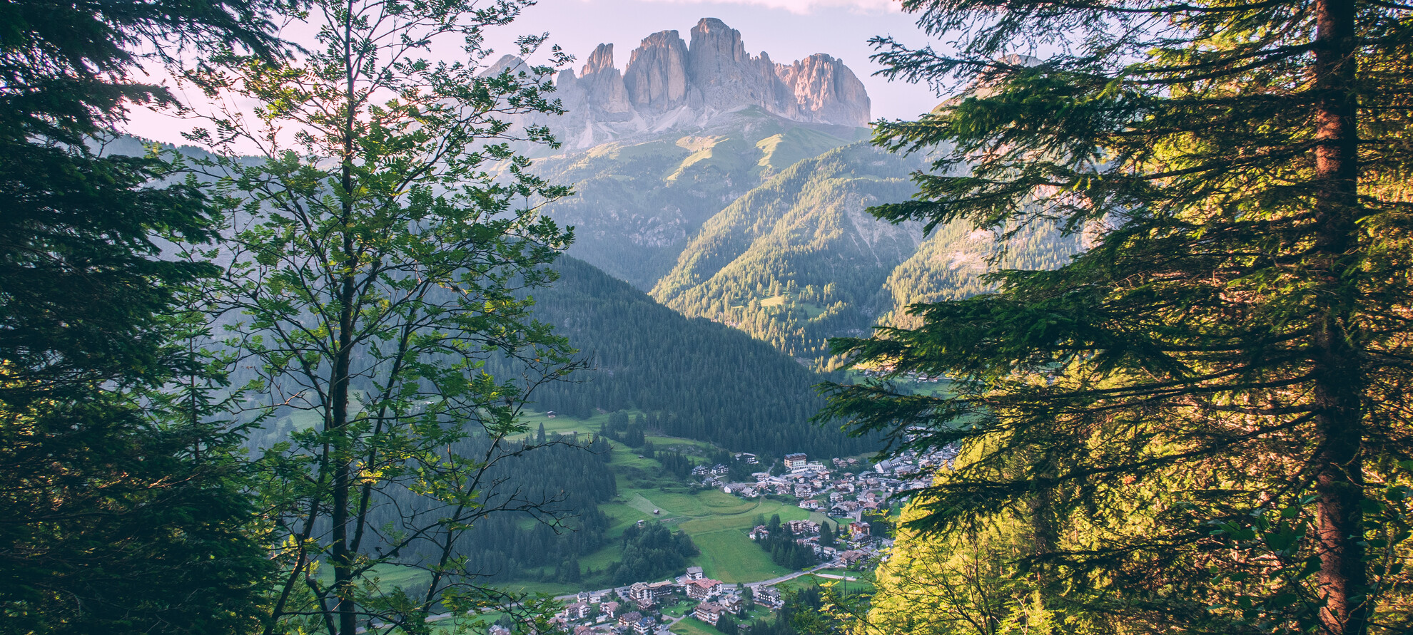 Val di Fassa - Dolomiti - Sassolungo e Sassopiatto | © Gloria Ramirez
