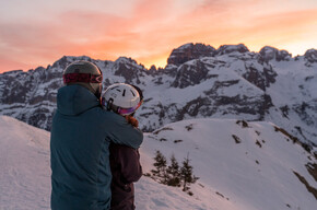 Trentino Ski Sunrise - Doss Alpine Style