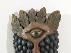 6.Luigi Ontani_Baccone_1984_maschera in legno_40x30x12cm