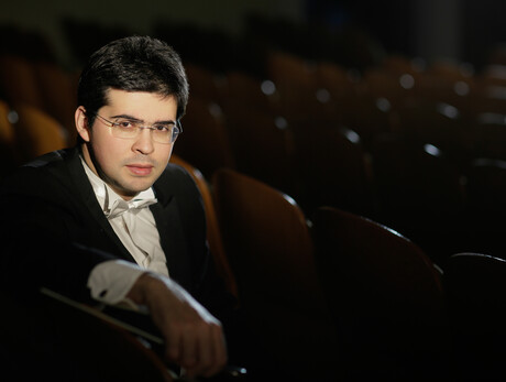 Valentin Uryupin - Orchestra leader and solo clarinet