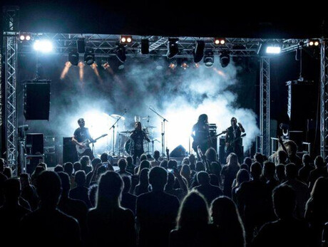 SASSI, GRUMES E ROCK&ROLL