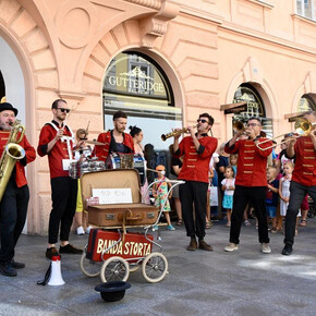 Street Parade con Banda Storta Special Edition - 25&deg; Dolomiti Ski Jazz