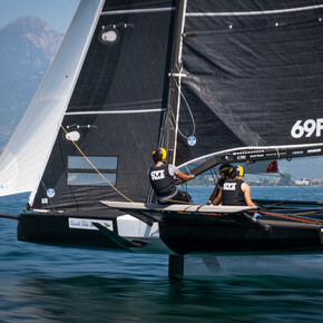 Youth Foiling Gold Cup e 69F Cup