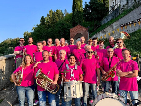 30 musicisti della band di isola vicentina 