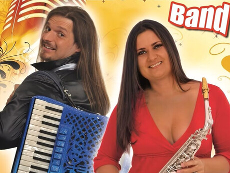 the image represents the Rossano & Anna band orchestra