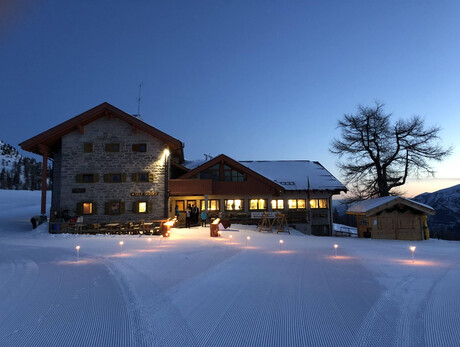 Campiglio Sunset Ski - Rifugio Pradalago 2100