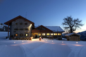 Campiglio Sunset Ski - Rifugio Pradalago 2100