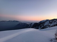 Sunrise breakfast on Monte Maggio