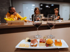 Il Territorio trentino che si fa Cantina - Cantina Rotari