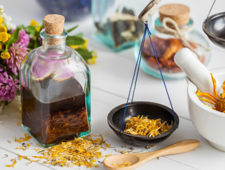 Piccolo laboratorio alchemico: gli oleoliti