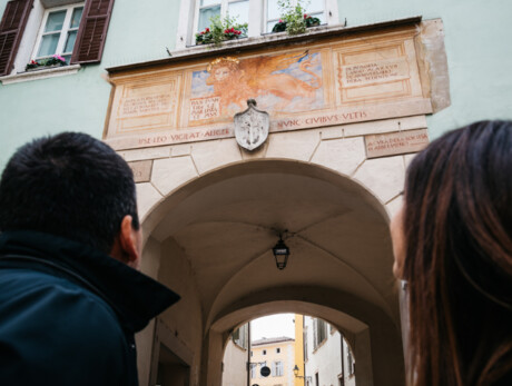 Unter dem Blick des Löwen von San Marco