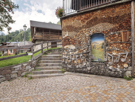 Visita guidata Mezzano Romantica