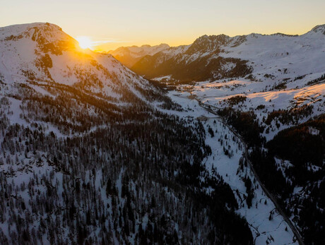 Trentino Ski Sunrise Passo San Pellegrino