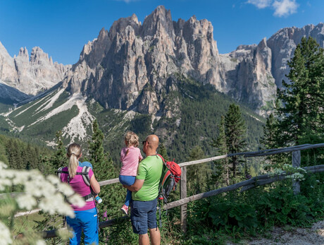 Escursione famiglia Ciampedie Catinaccio