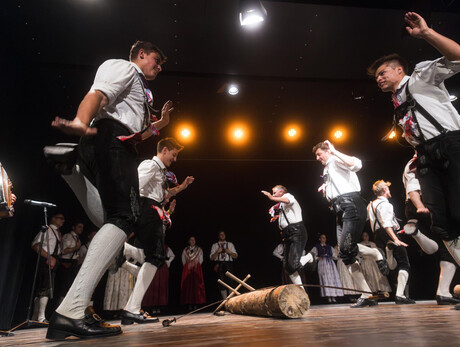 Schuhplattler de Ciampedel